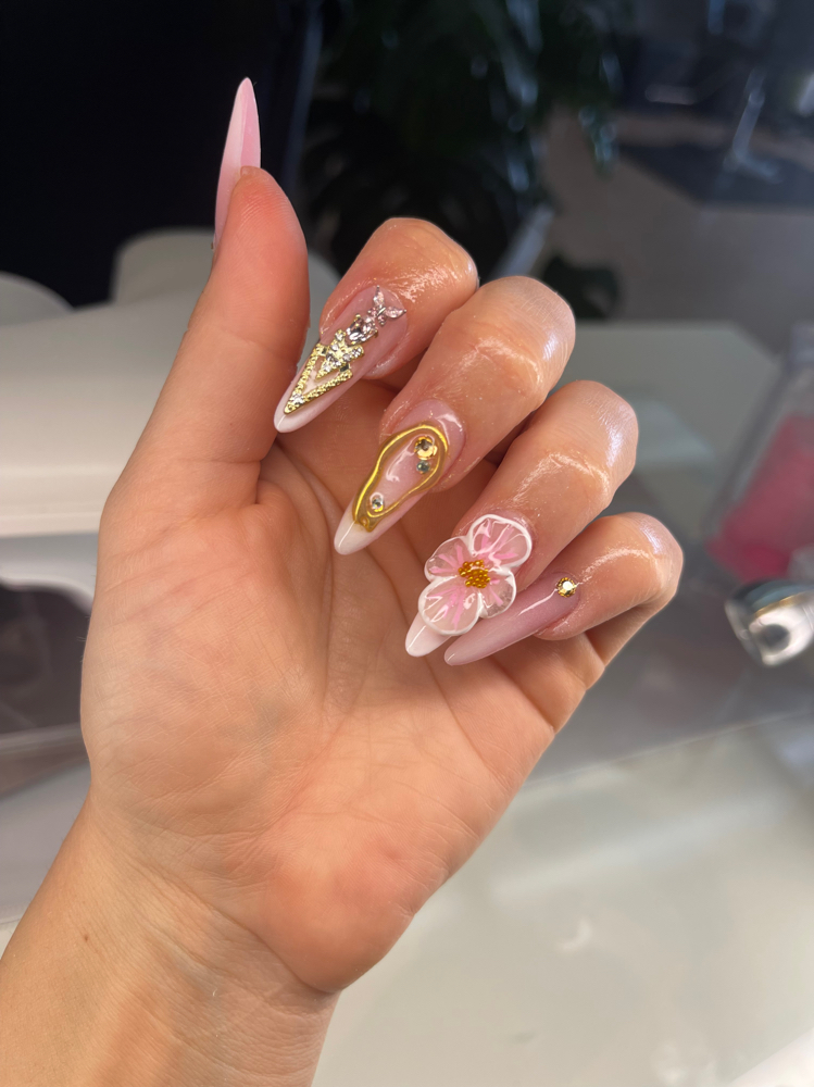 3D Flowers at Nails by Sabra in Fair Oaks, CA