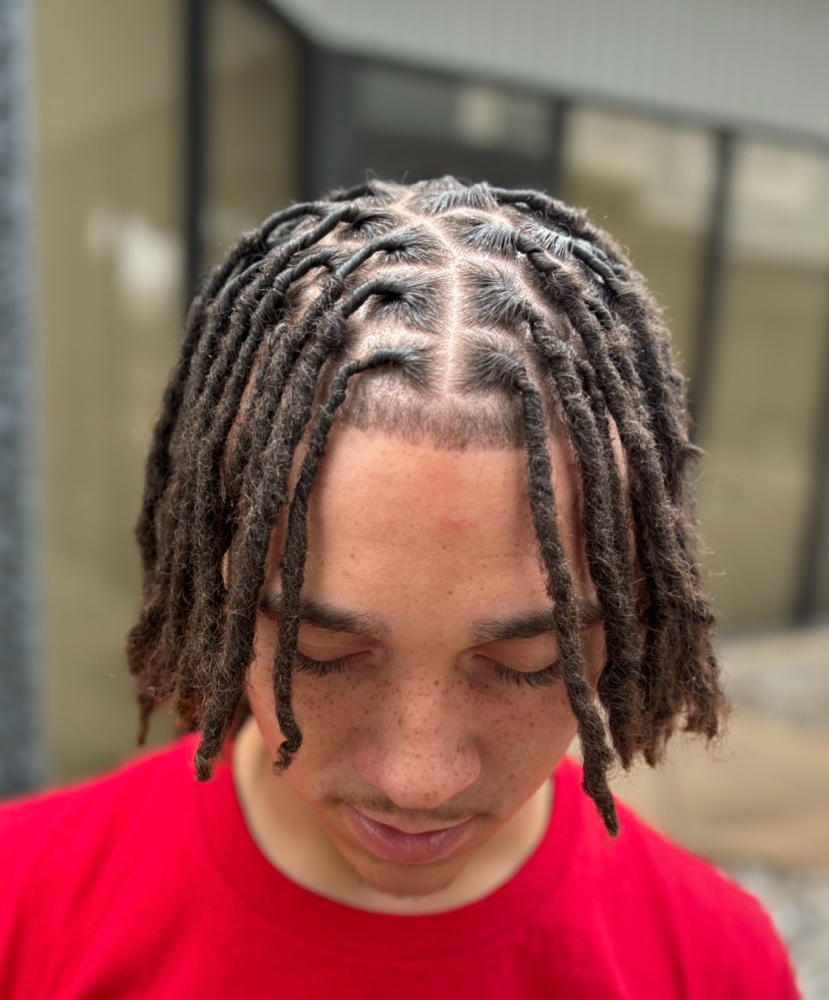 Loc Retwist at Dreya The Artist in Grand Prairie, TX
