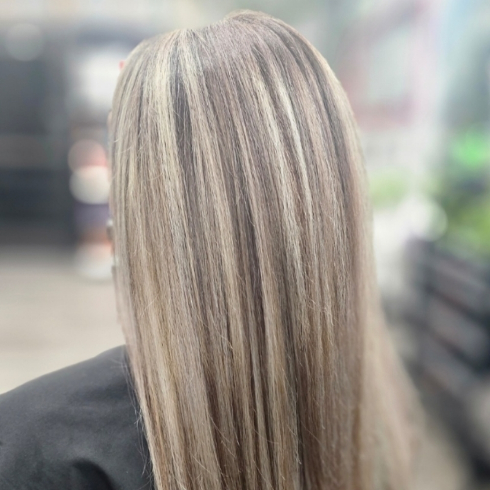 Full Highlight at Ah beauty Artistry in Woodland, CA