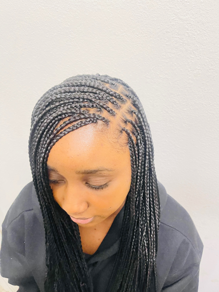 Smedium Knotless Braid
