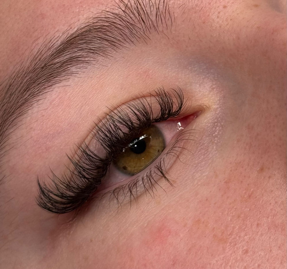 HYBRID LASH FULL SET at Luxe Beauty NY in Hudson Falls, NY