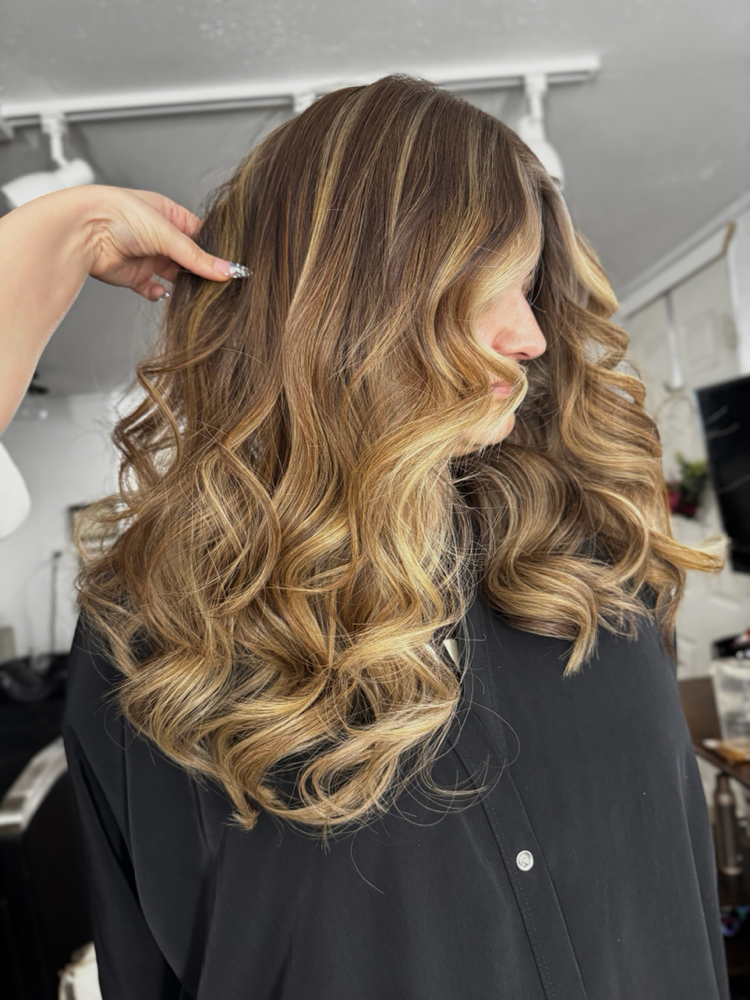 Halo Blonding at Toriirose Hair Artistry in San Antonio, TX