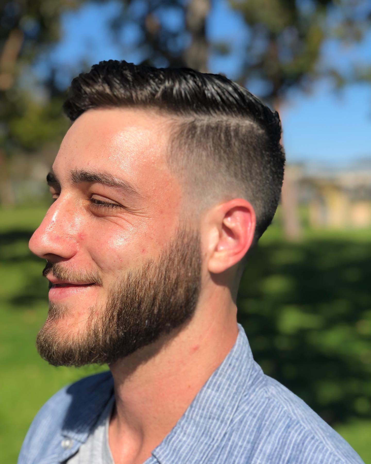 Barber: Haircut and Beard