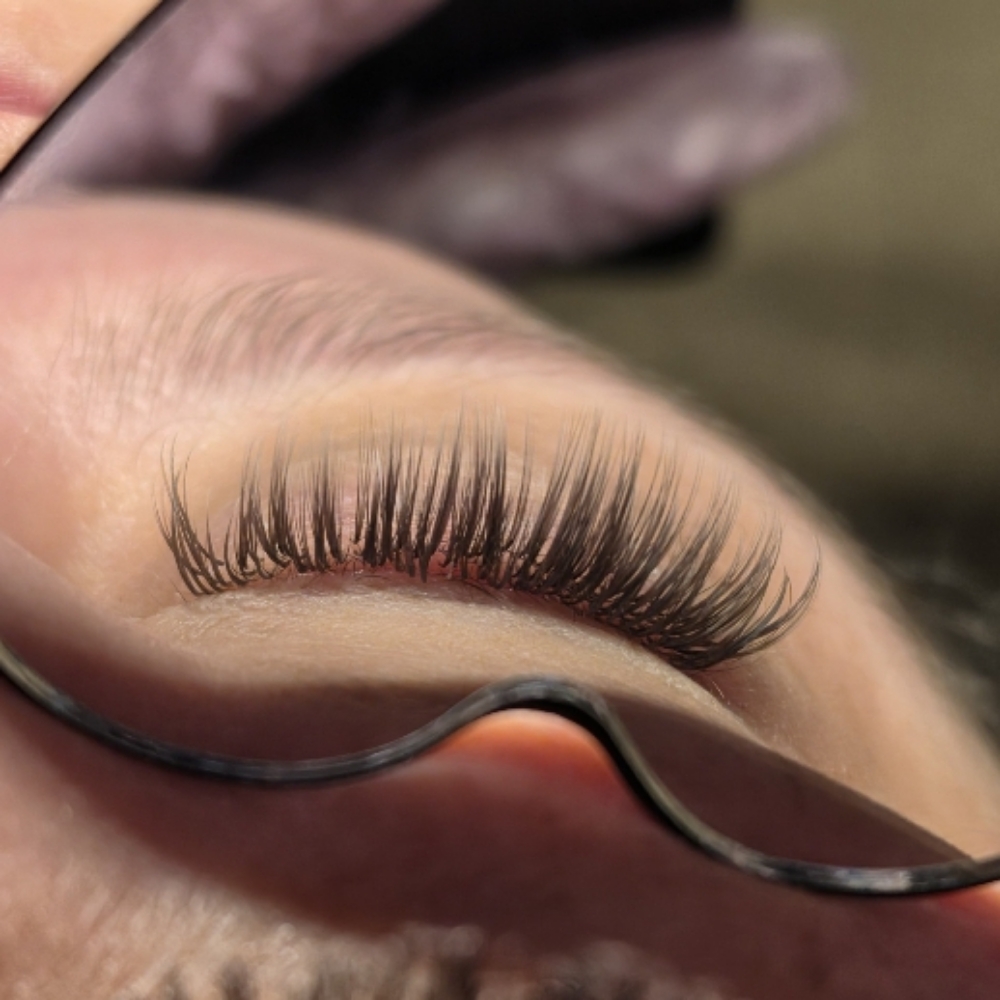Angel Set at Lush Lash Lounge by Joy in Fort Worth, TX