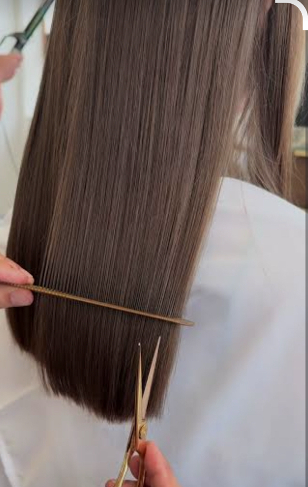 Haircut (Below Shoulders)