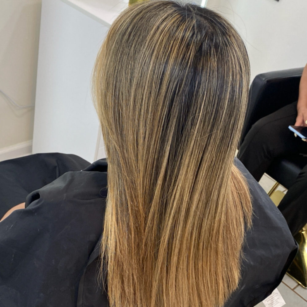 Hair therapy /repolarizacion at Angels by Manu in Bartlett, TN