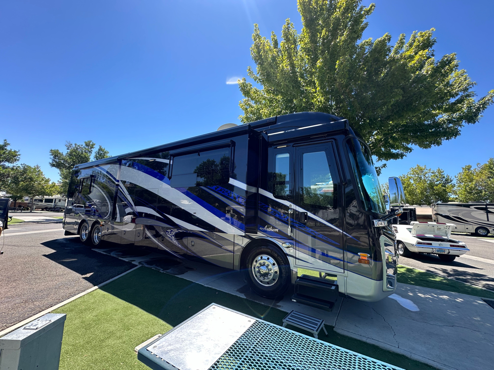 RV Full Body Paint Correction