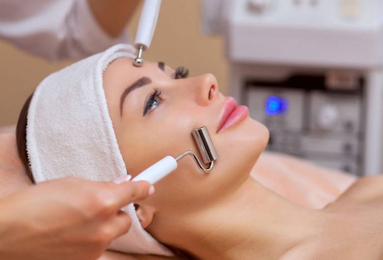 Galvanic Facial Treament