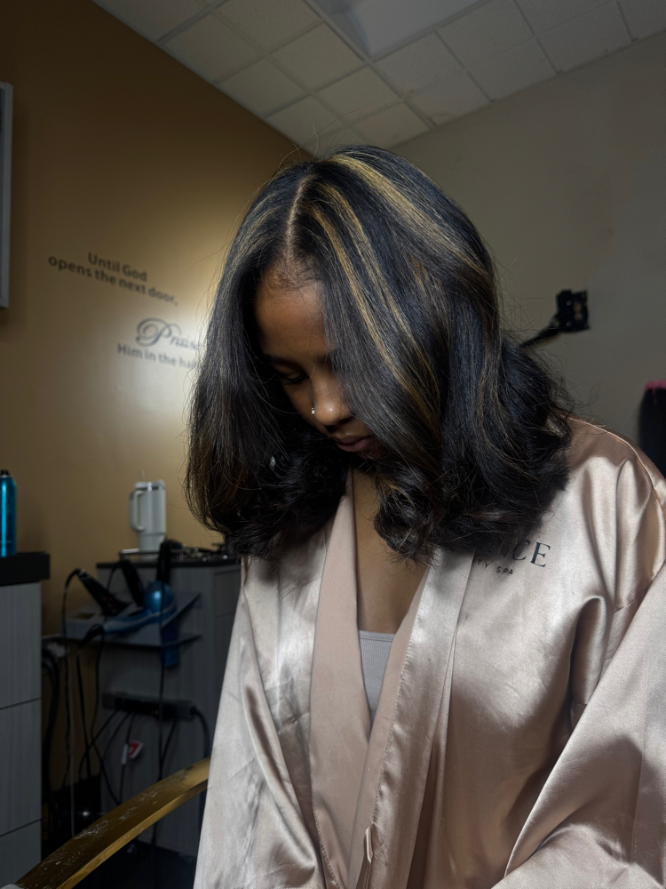 Partial Blonding Highlights at Léoncé Beauty Spa in Pittsburgh, PA