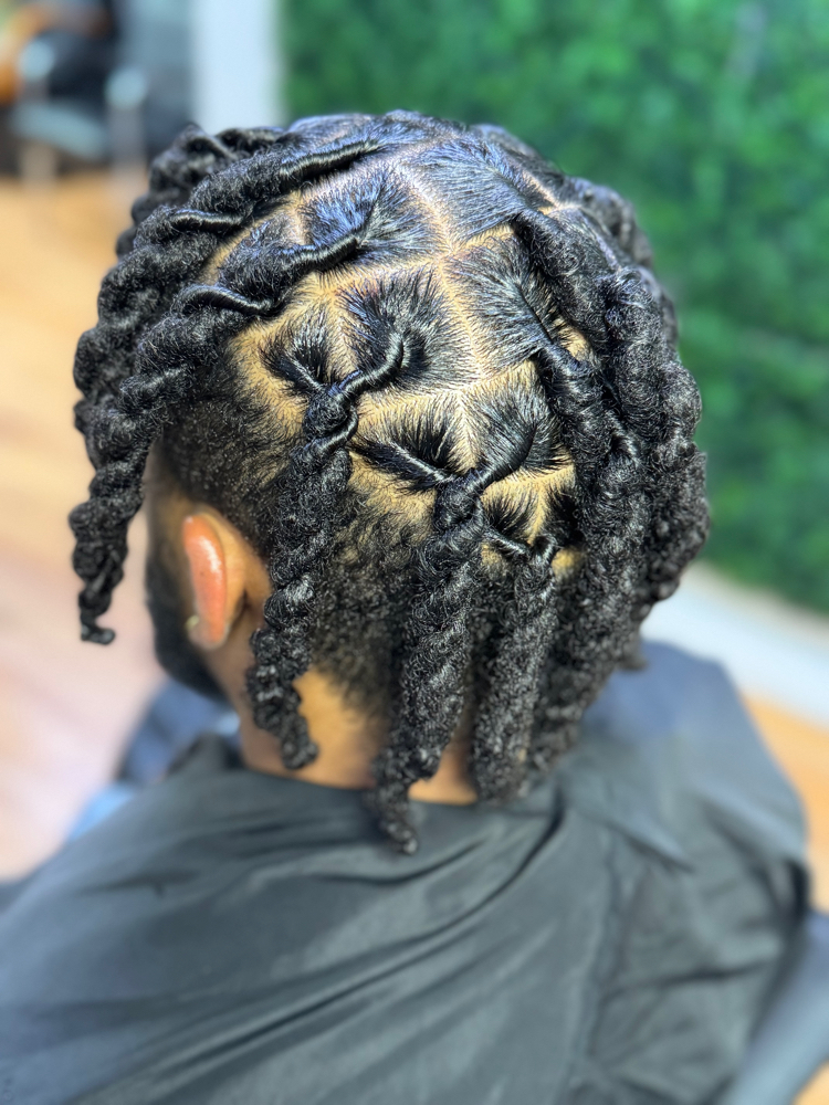 Loc Retwist (half head) at βοΈππππ ππππππβοΈ in Stratford, CT