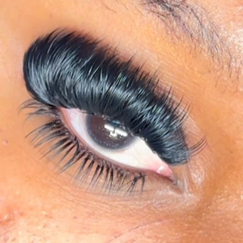 Dreamy Set ( Mega Volume ) at Rêveur Beauty in Savannah, GA