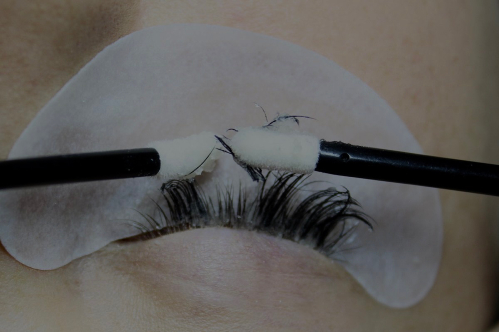 Lash Removal (Gel)