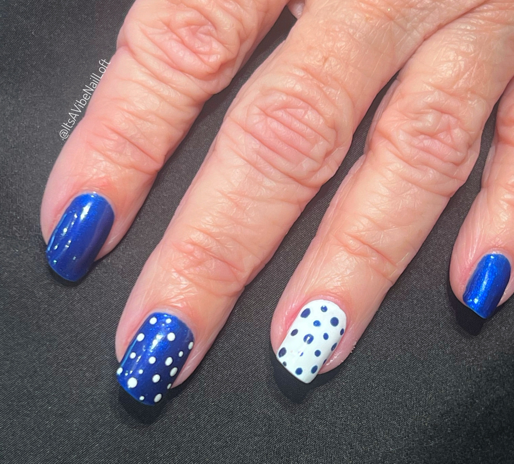 Basic Mani CND Builder Gel Overlay