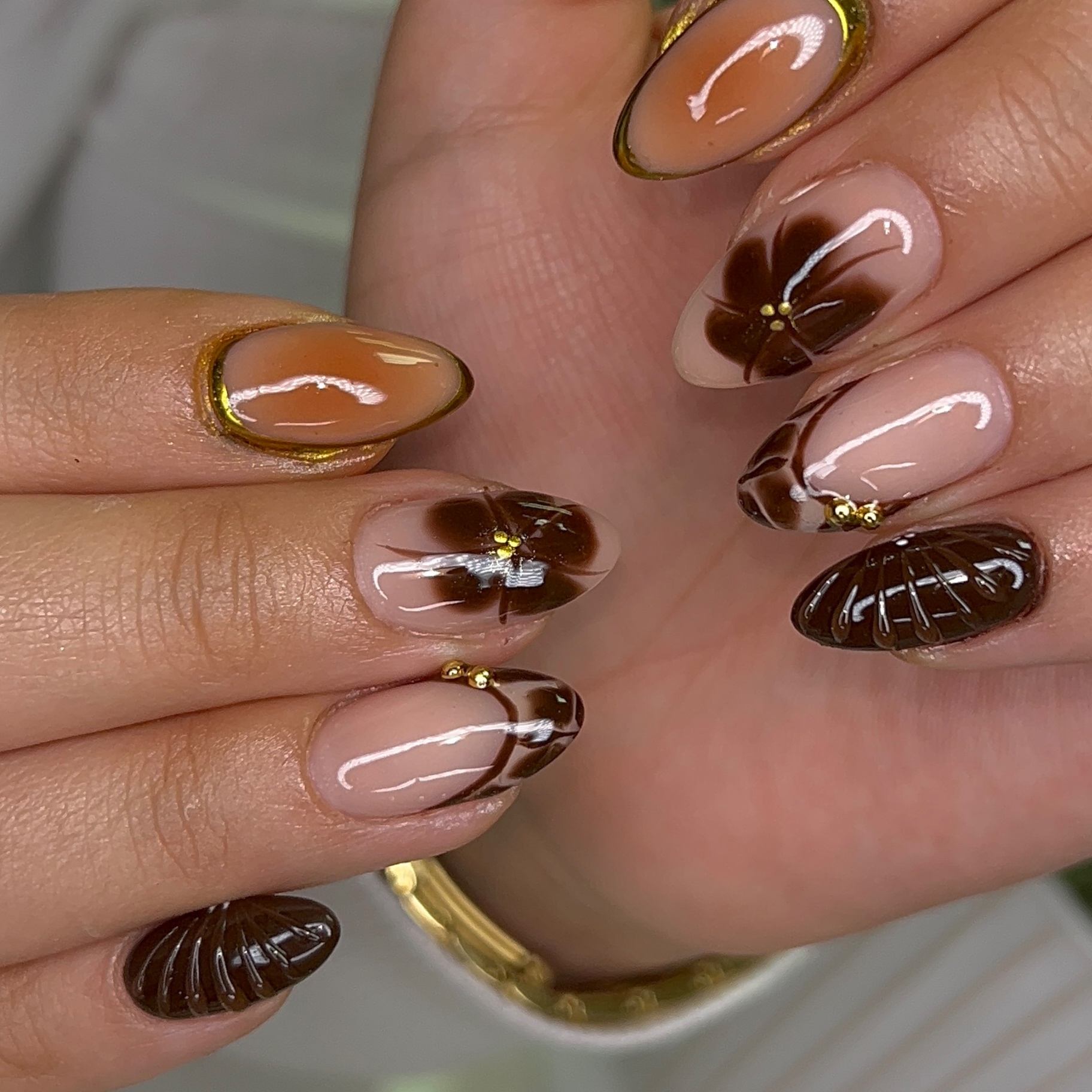 Tier 3: Extensive Builder Overlay at StudioglamByLes in Irving, TX