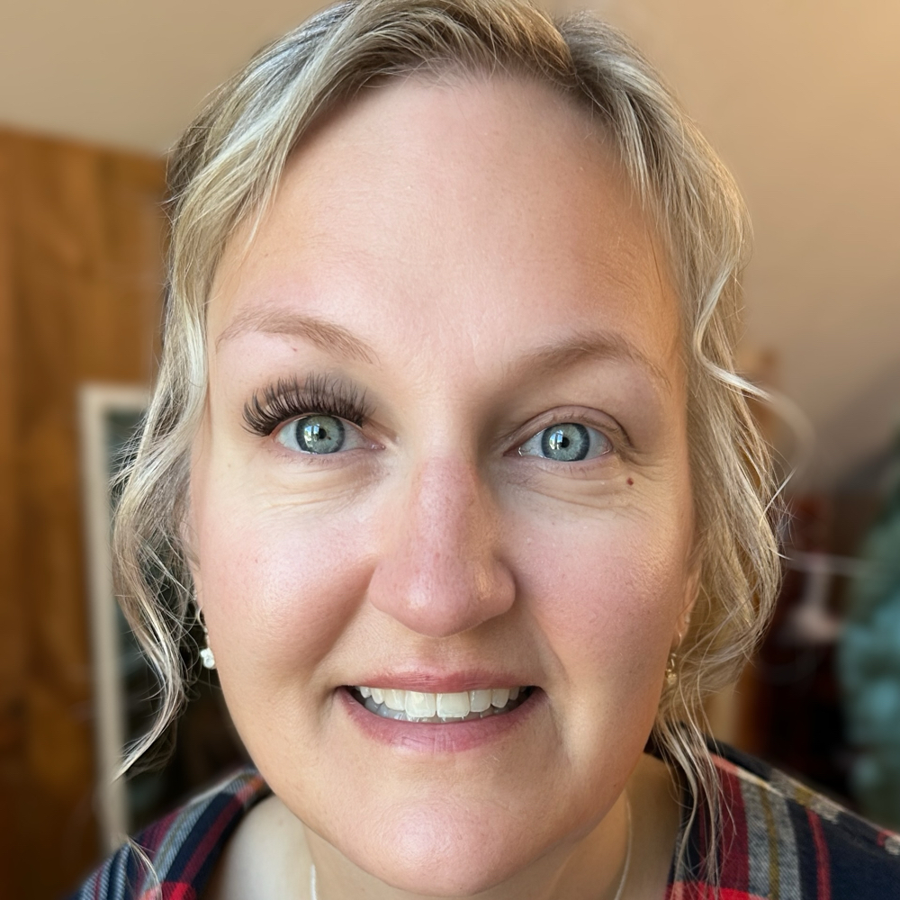 1:1 DIY Lumi-Lash Lesson