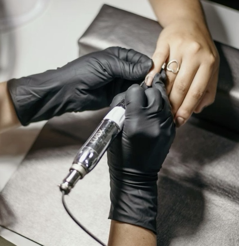 Express Manicure