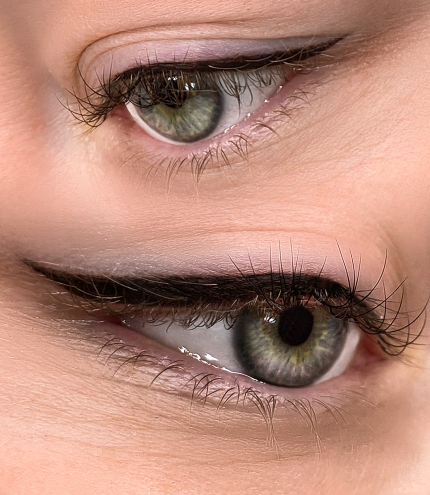 Classic Eyeliner Top Lid
