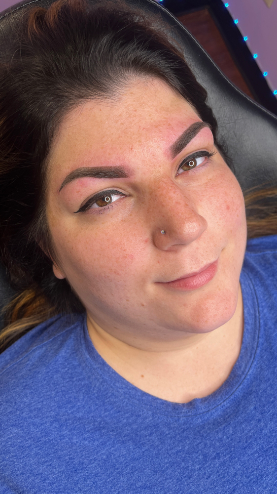 Content Model NANO/OMBRÉ BROWS