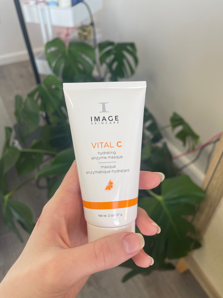 Vital C Enzyme Glow Facial
