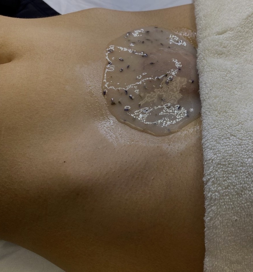 Vajacial (full) at Cara Mia Beauty Studio in Park Ridge, IL