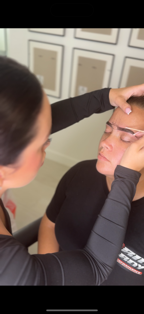 Ombre Powder Eyebrows