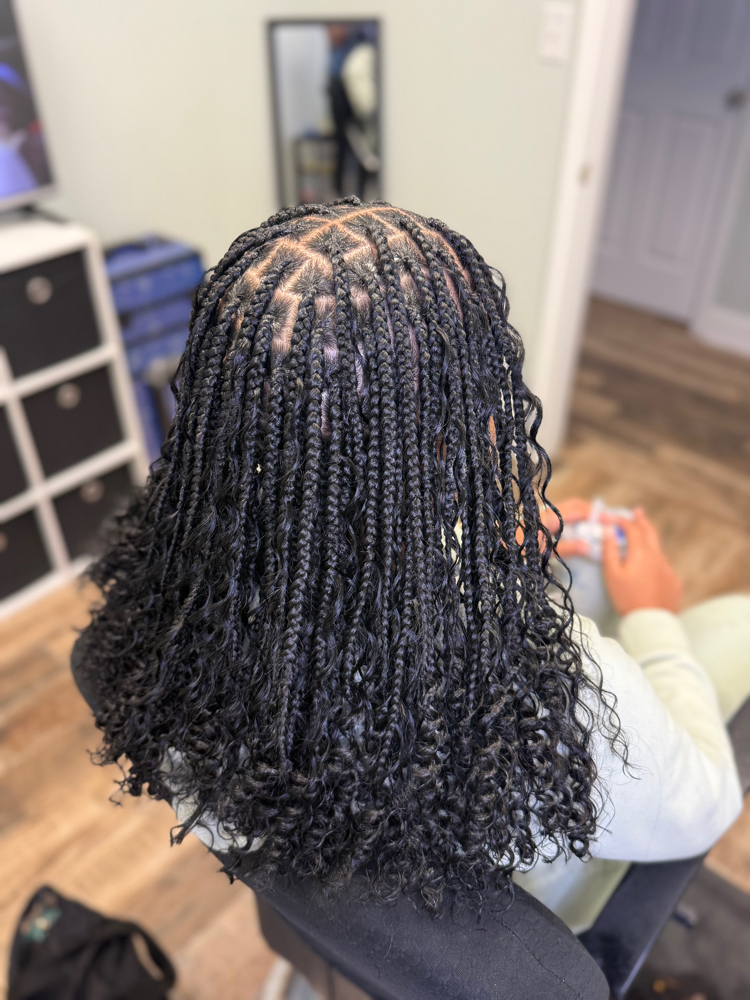 Small Knotless at Stylesbyleaisa in Havelock, NC