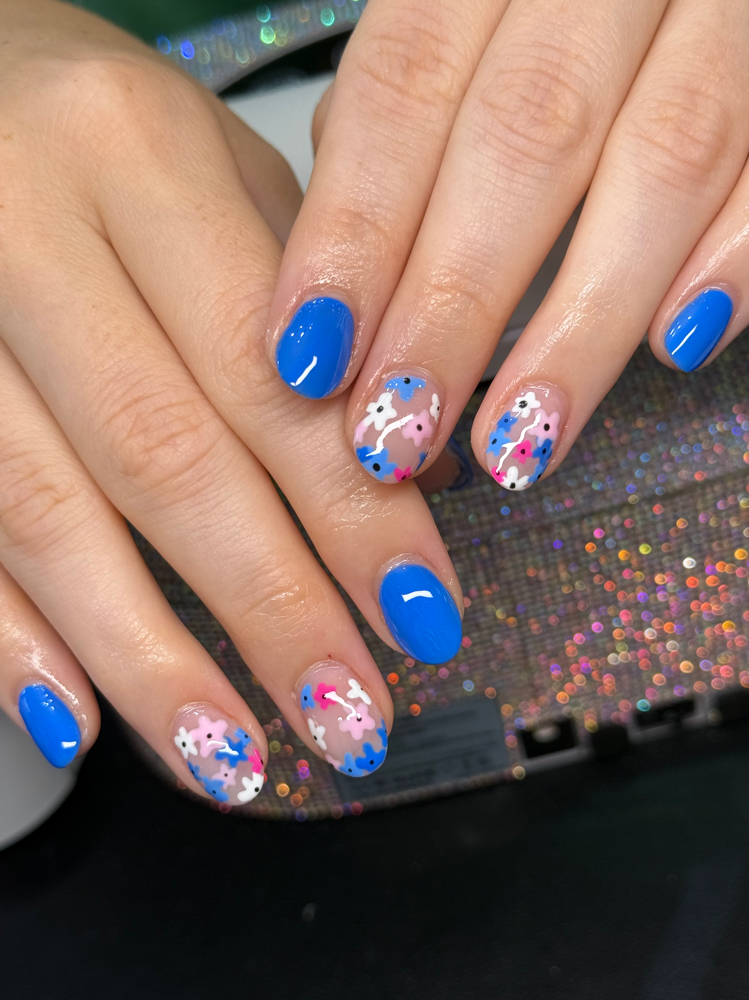 Gel X Minimal Design at Kaylee McNeal in Ripley, TN