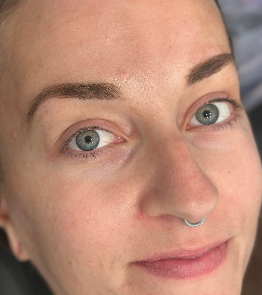 Ombre Or Powder  Eyebrows