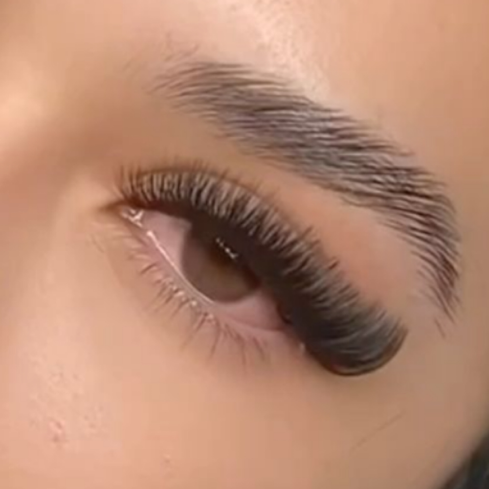 custom full set at Divine sbl in san antonio, TX