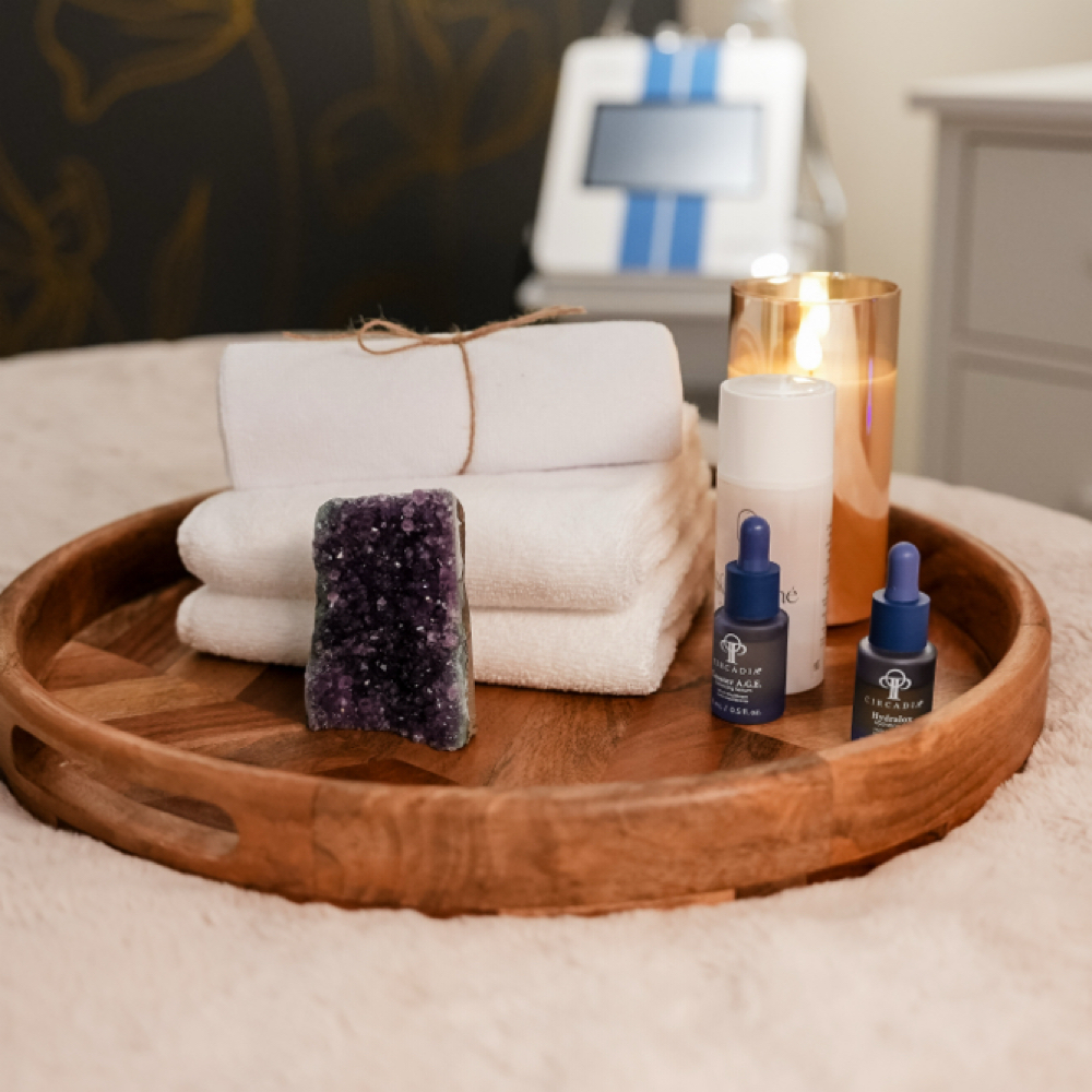 ADVANCED CELLULAR RENEWAL TREAMENT at Ros Wellness Lounge in Covington, WA