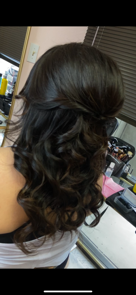 Half Up | Half Down Styling