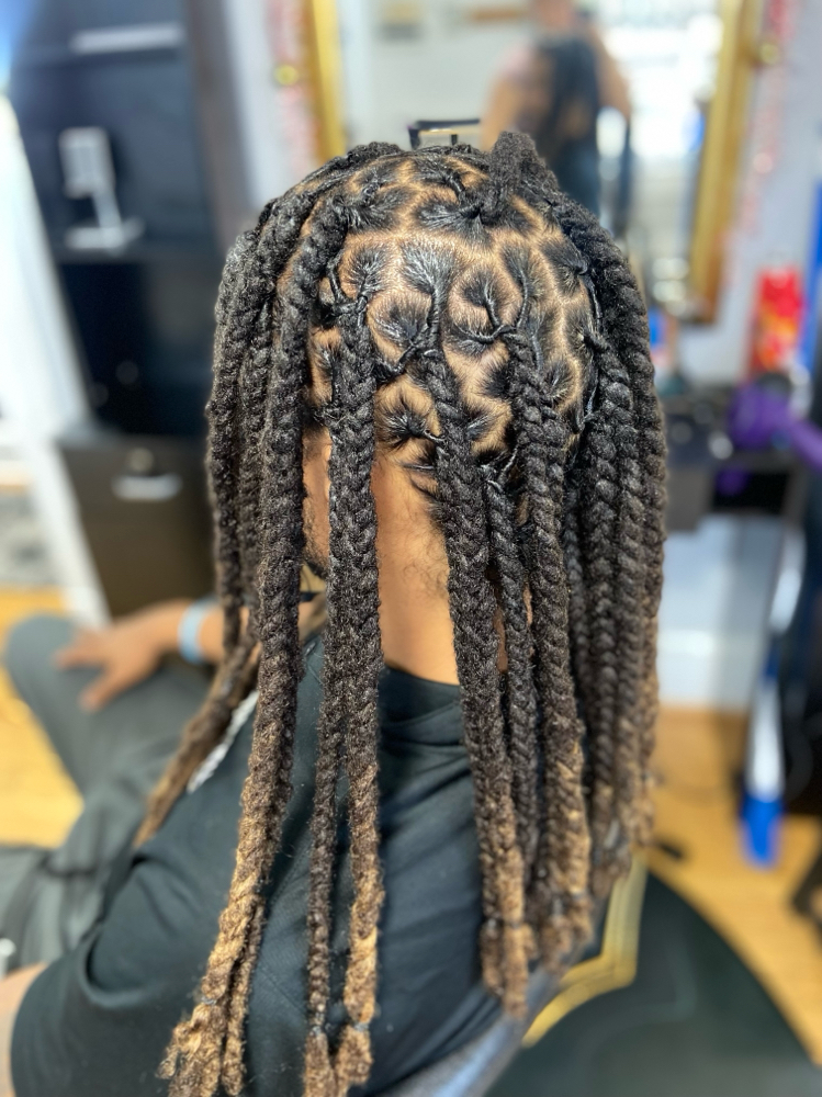 Loc Retwist & Style