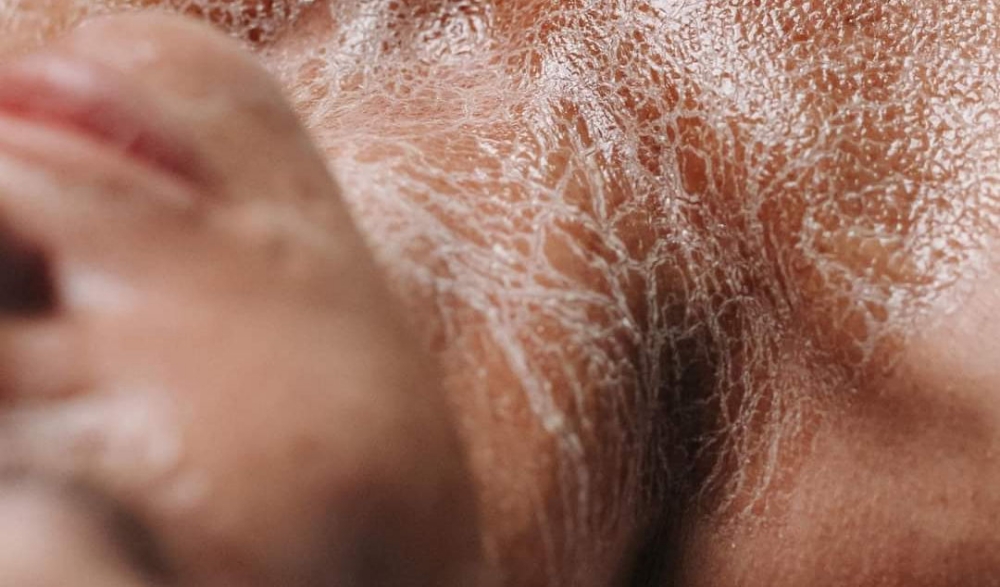 Luxe Lift Firming Peptide Facial