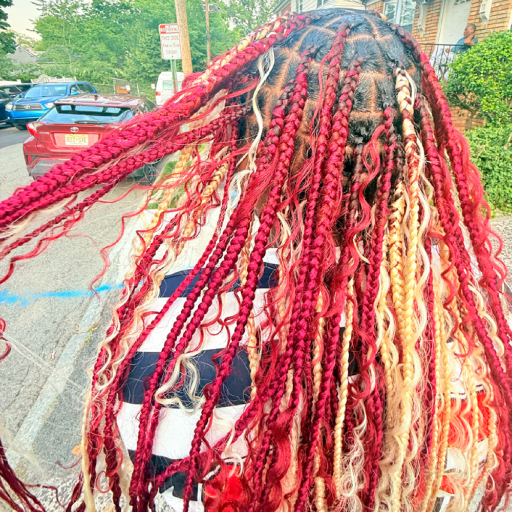 Medium Knotless Braids at Briibehindthechairr in Irvington Nj, NJ