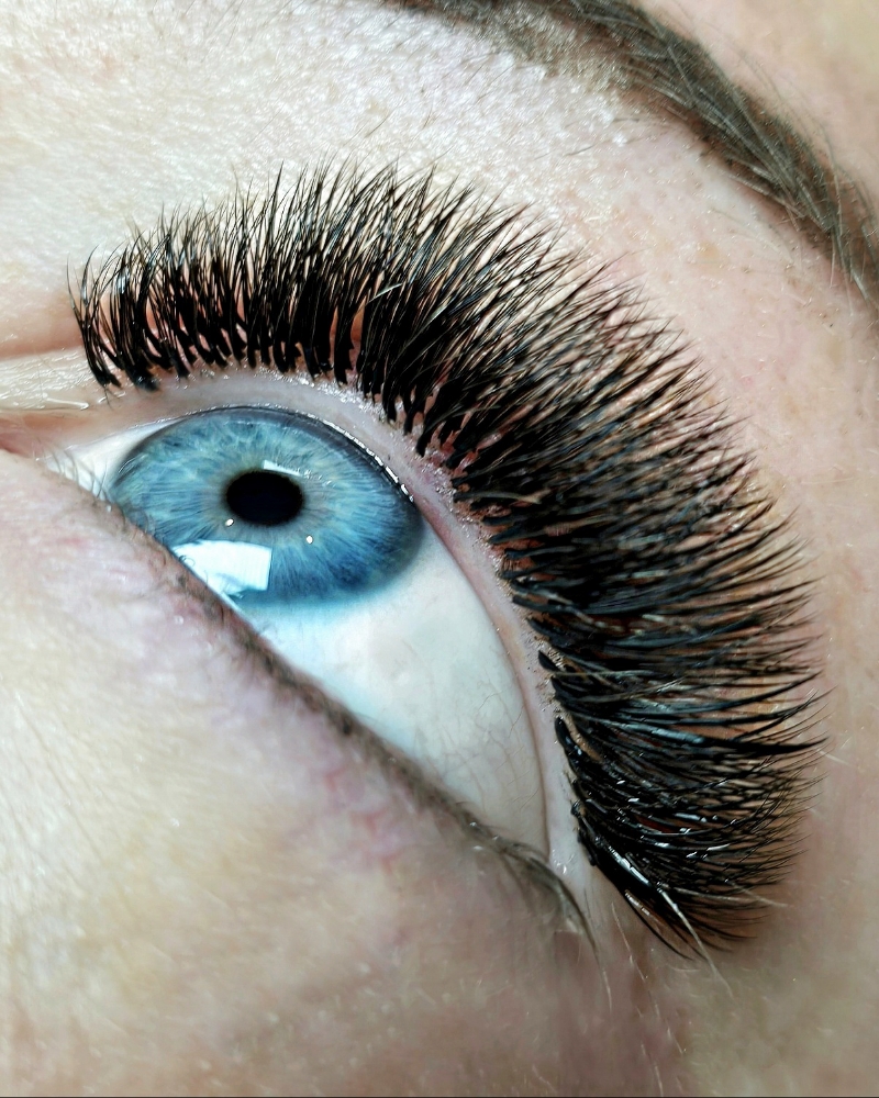 5-6D Volume Eyelash Extensions