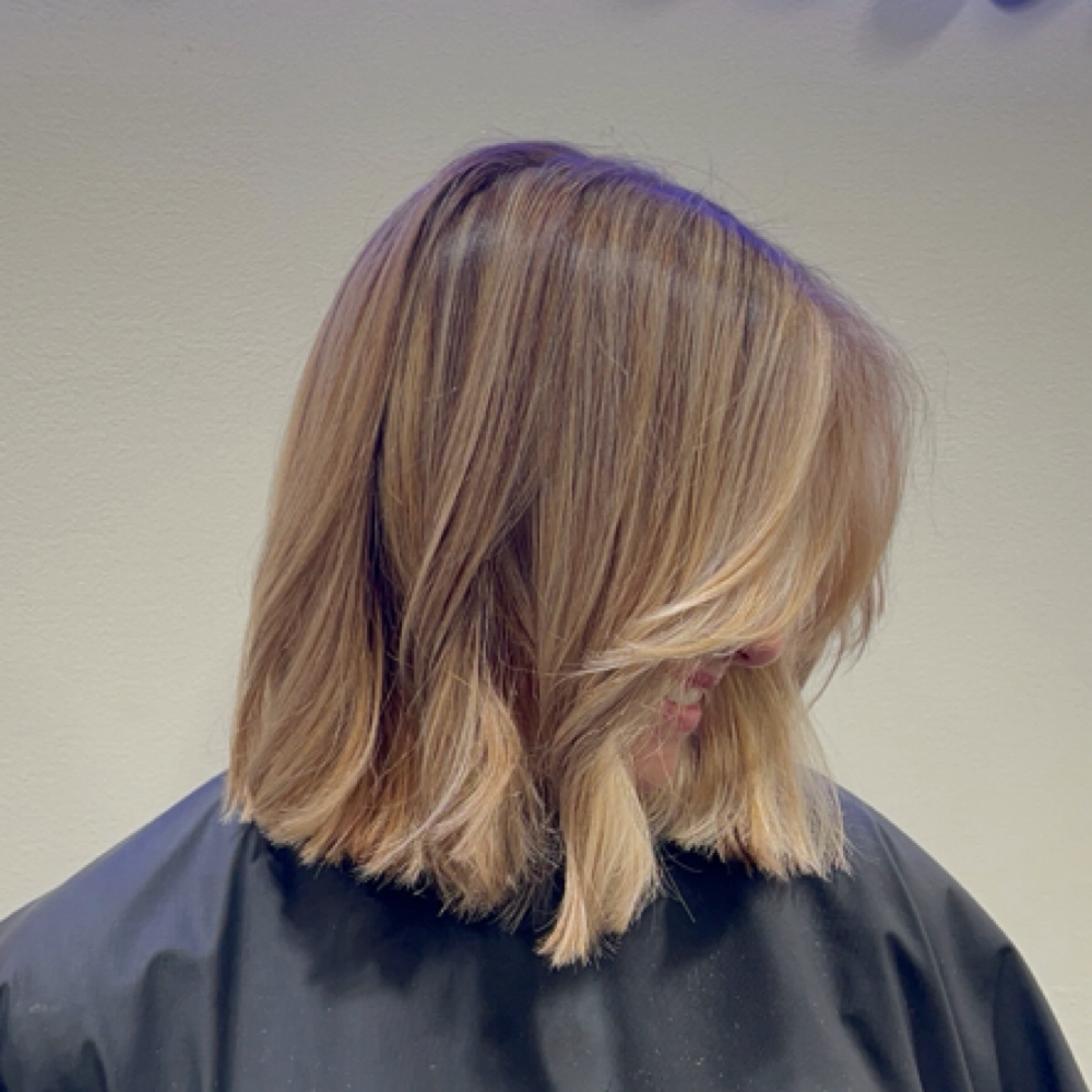 Root Touch-up at Mane by Miranda Katherine in Mount Pleasant, SC