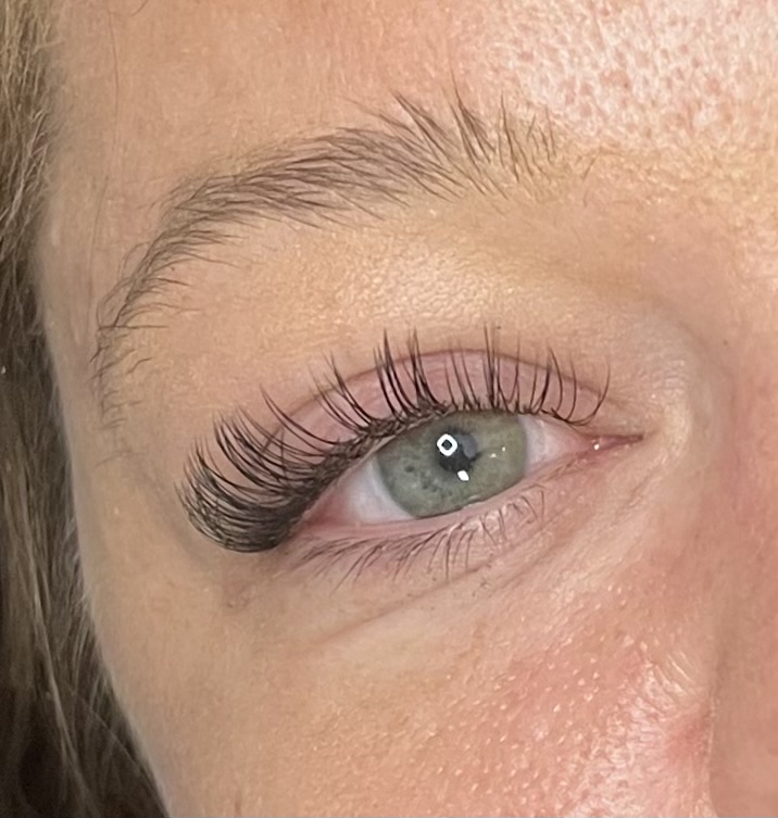 Classic Lash Extensions Full Set