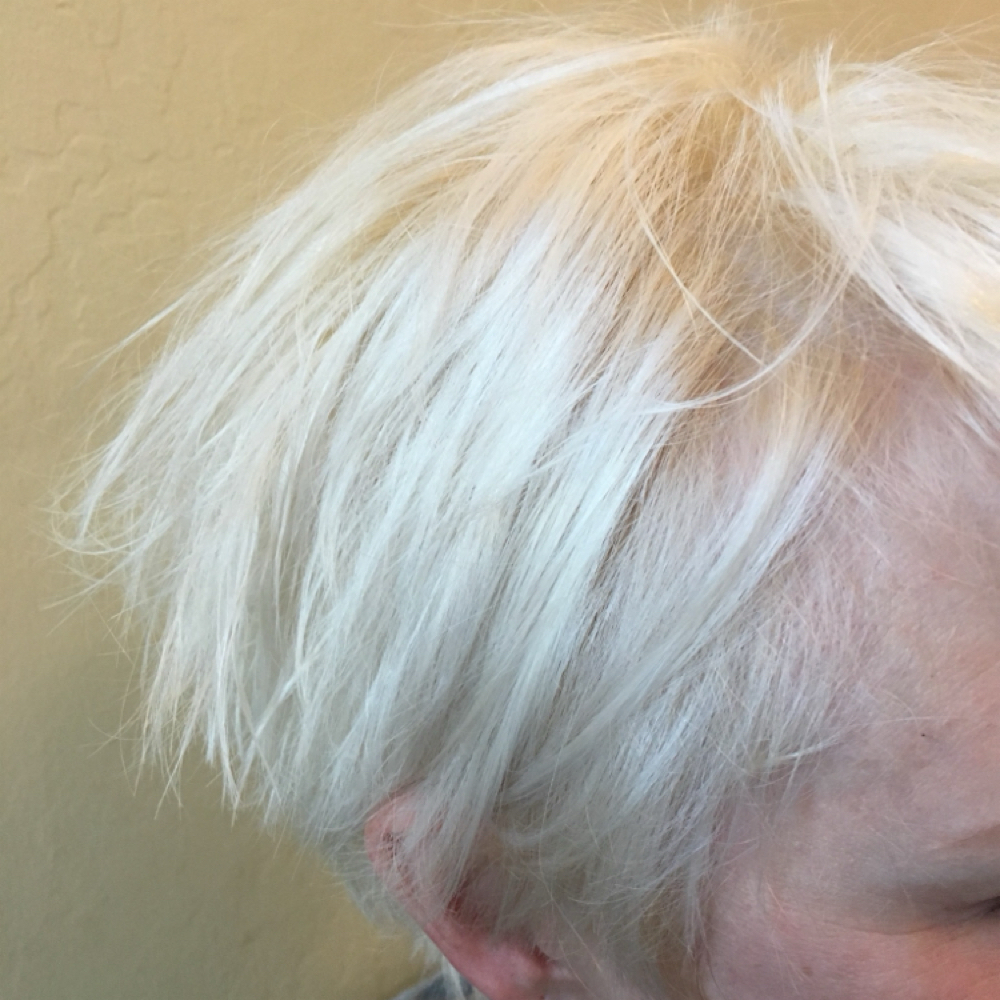 Bleach (decoloring) at BP Hair Design in Oakland, CA