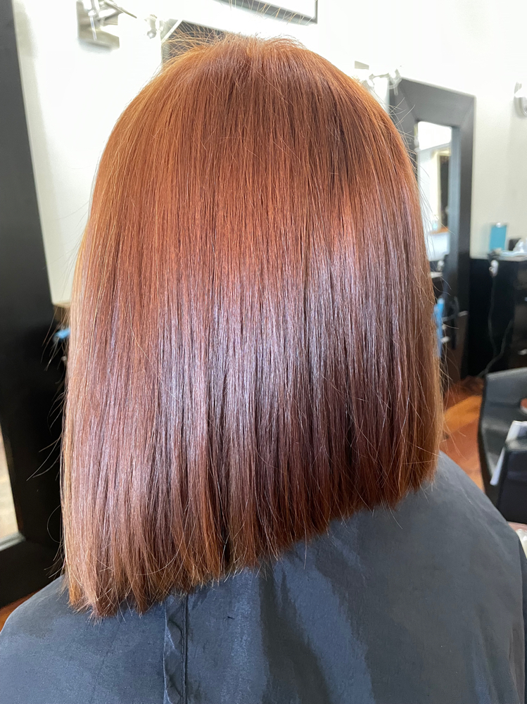 Womans Cut & Style