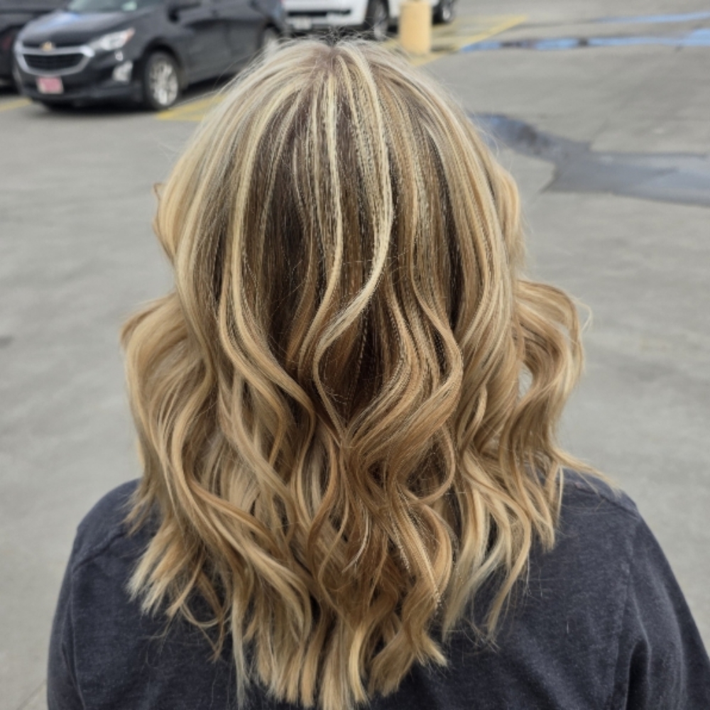 Full Highlight at Toni Knight Beauty Co in Billings, MT