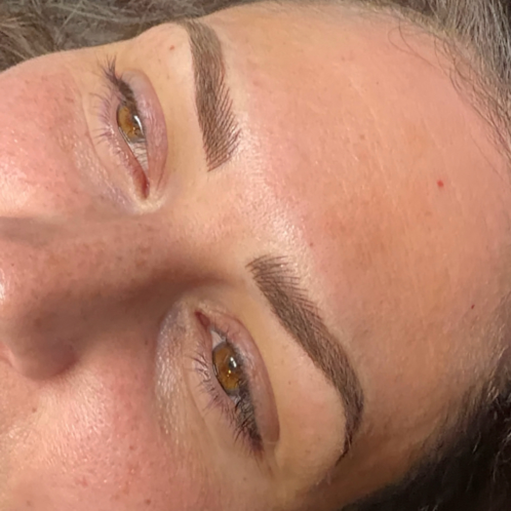 Annual Session Eyebrows at Beautyy By RD in Beaumont, CA
