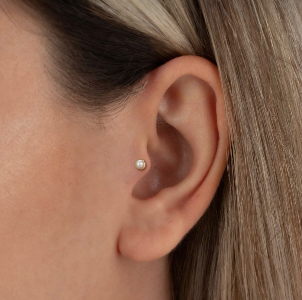 TRAGUS PIERCING