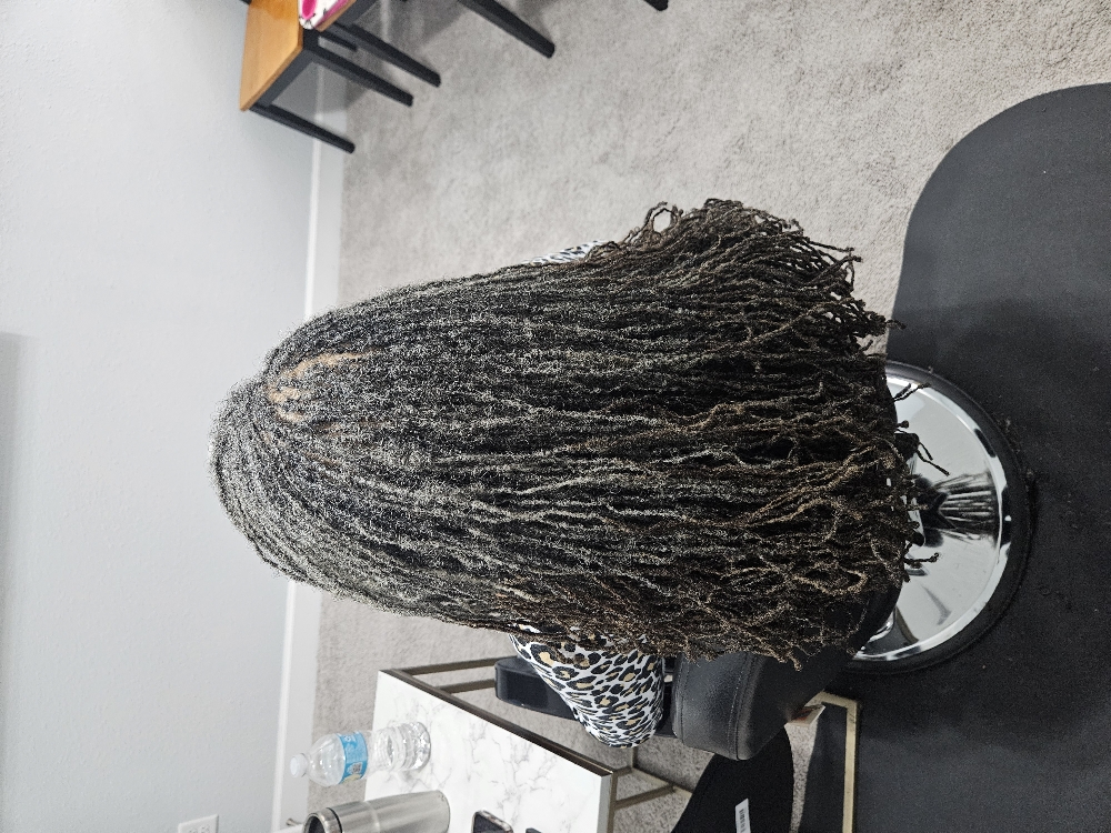 Sisterlocks 7-9 Weeks
