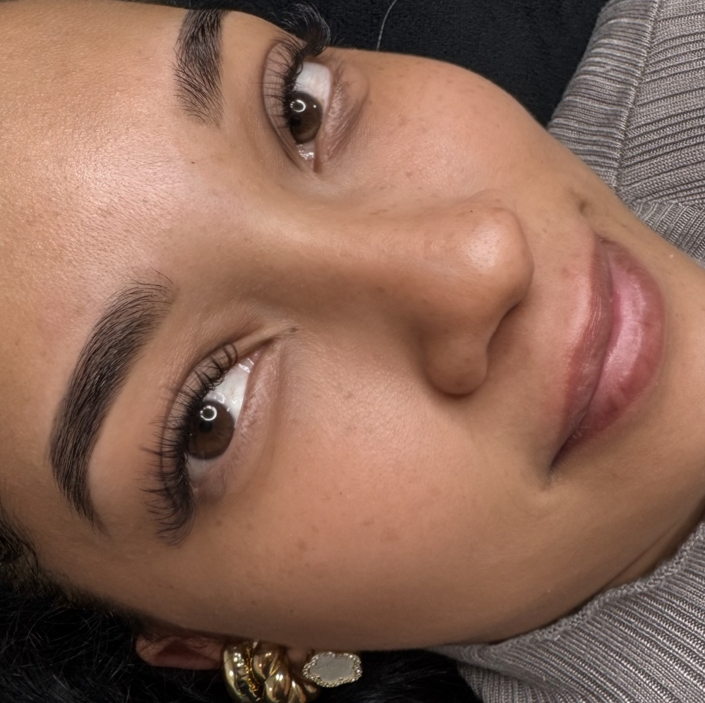 Eyebrow Tinting at Deggies_Beauty in Paterson, NJ
