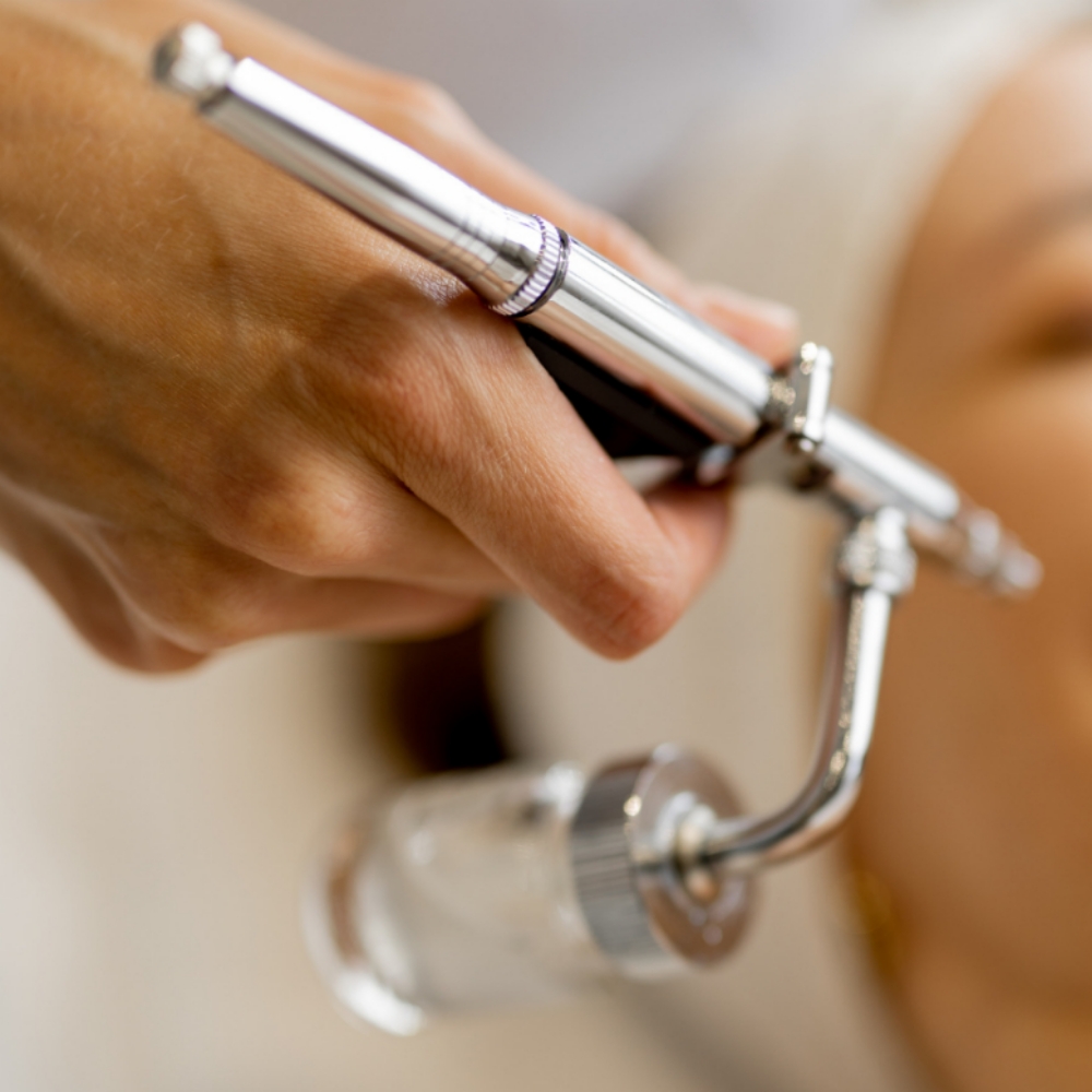 Ionized Oxygen Infused Facial at Encinitas Lash Lady in Encinitas, CA