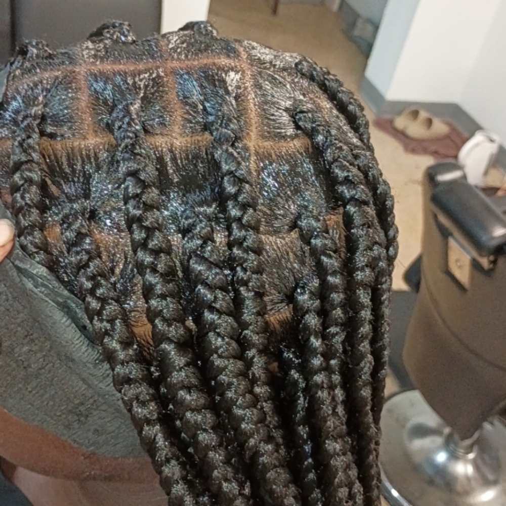 Jumbo Knotless/Box Braids at Bri Stylez in Orlando, FL