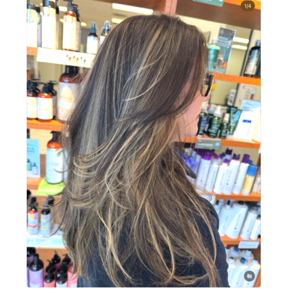 Roots&fullbalayage Long Hair at CosmobyJOY in Davenport, FL