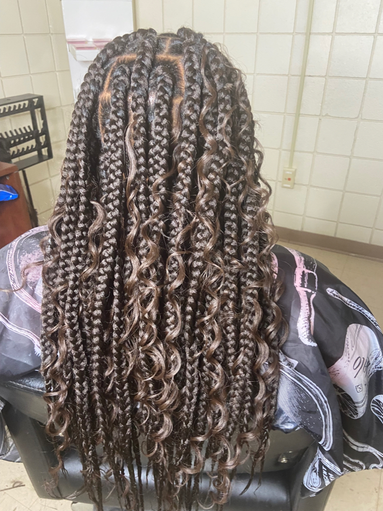 Boho  box/ Knotless(hair Included)