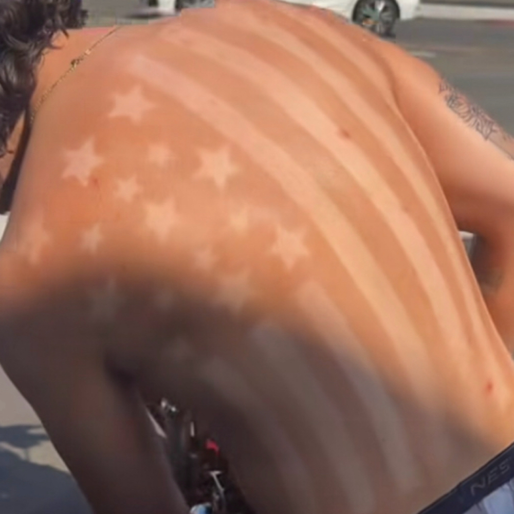 Patriotic Tan at Glow Studio in Minot, ND