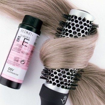 Toner Gloss Application